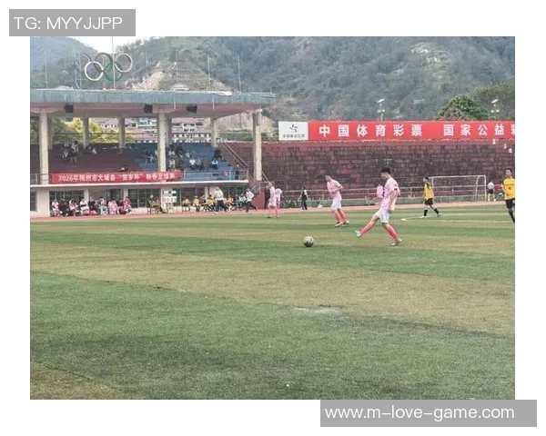 大埔足球会携手社区青少年共筑足球梦想助力体育发展新篇章 大埔足球会携手社区青少年共筑足球梦想助力体育发展新篇章